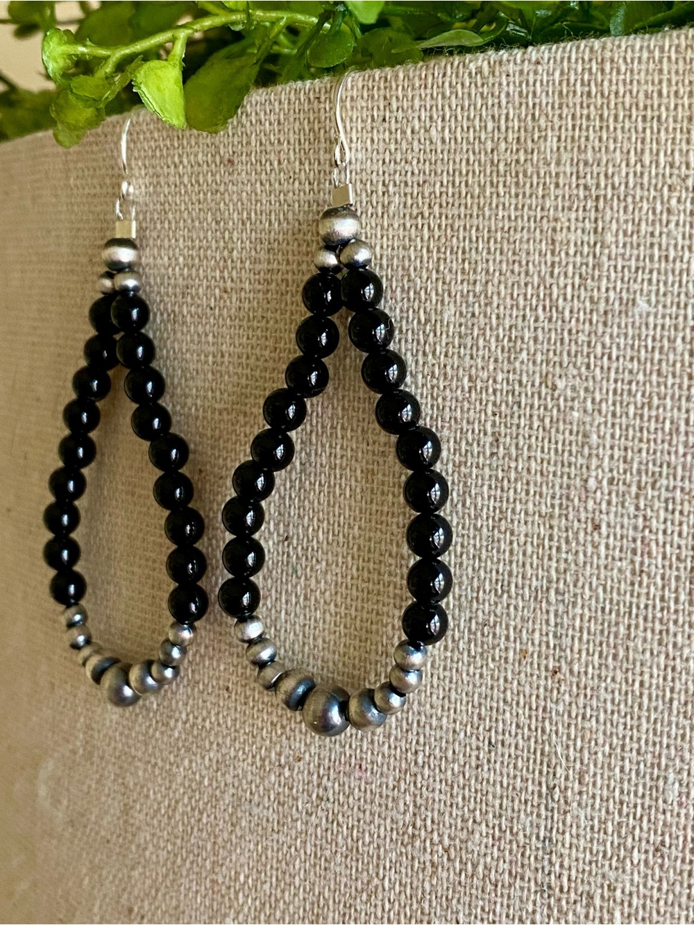 E11 Black onyx & sterling silver Navajo desert pearls dangle earrings